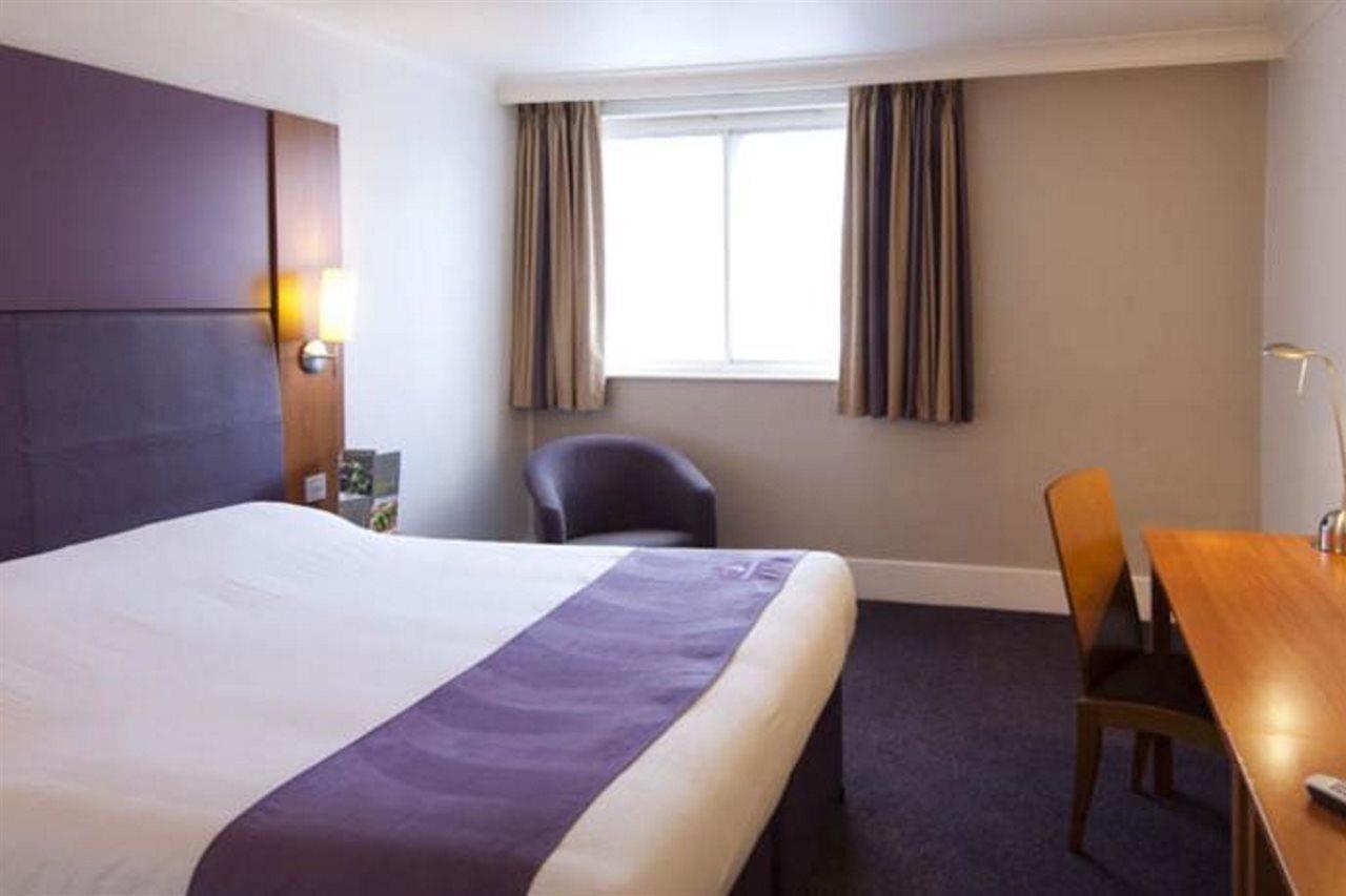 Premier Inn Bristol South 외부 사진